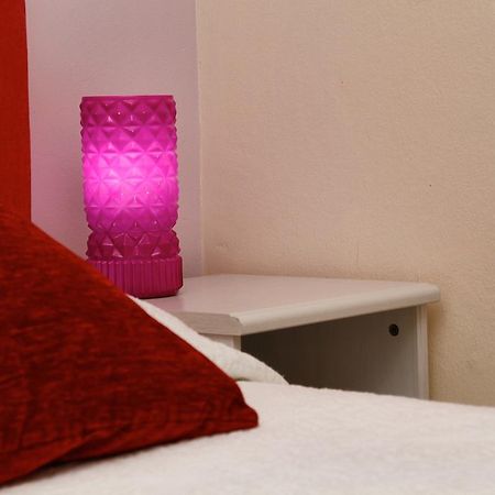 Stopbarcelona Universidad Apartments Dış mekan fotoğraf